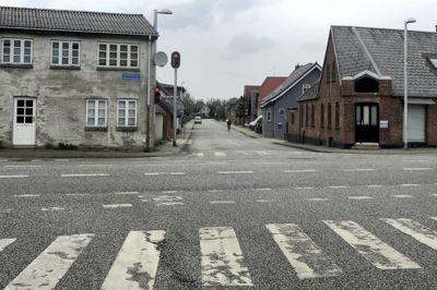 Cyklisterne får snart førsteret til kørsel på Frølundvej, som bliver ny skolevej til Lindbjergskolen. Stykket mellem Hammerum Hovedgade og Højgade laves om til cykelgade, mens der etableres baner til cyklister i hver side af vejen på resten af strækningen. ?Foto: Bo Lundgaard