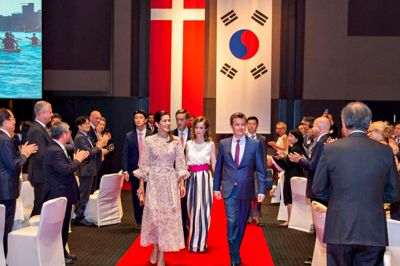Kronprinsesse Mary og Kronprins Frederik tog sammen med 12 danske virksomheder på officielt statsbesøg i Sydkorea. Brande-virksomheden KMC var med, og markerede sig med en international aftale.?Foto: Henning Bagger/Ritzau Scanpix