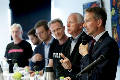 12 kandidater debatterede politik på Folkebladet mandag aften inden onsdagens folketingsvalg. foto: flemming hansen