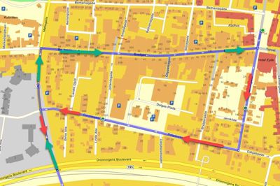 Gardehusarerne rider i dag fra Landsskuepladsen til Torvet i Herning. Ruten går ad Kaj Zartows Vej til Chr. Ydes Vej og fortsætter ad Fredensgade til Bredgade til Torvet. På vej tilbage til Landsskuepladsen går turen gennem Mindegade og Dalgasgade. Kort: Krak.dk