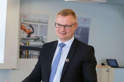 Underskrifterne er sat, og dermed er KK Wind Solutions med Chlinton Arendal Nielsen som direktør solgt i en milliardhandel. Det er pengetanken A.P. Møller Holding, der har købt 100 procent af aktierne. Foto: Tom Laursen