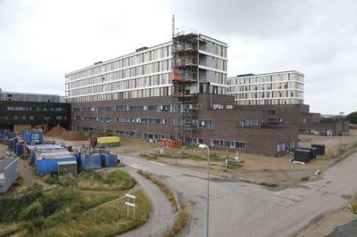 Sygehuset i Herning kan først flyttes til Gødstrup senere end først antaget, men det er der taget højde for i købsaftalen mellem Region Midtjylland og Herning Kommune, der i sin tid købte sygehus-ejendommen på Gl. Landevej. Foto: Henrik Ole Jensen