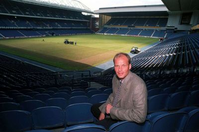Tommy Møller Nielsen blev i maj 1997 præsenteret på Ibrox Stadium som ny assistenttræner i Glasgow Rangers. Klubben hedder i dag Rangers FC. Foto: Ritzau Scanpix