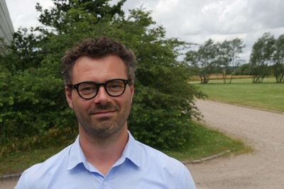 Mads Løvig begyndte 1. august i jobbet som breddeidrætskoordinator hos Herning Idrætsråd. Foto: Privatfoto