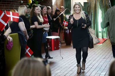 Christina Falberg Jensen kaldte det en fed følelse, men samtidig også overvældende at blive modtaget med så meget glæde og engagement. Foto: Flemming Hansen Flemming Hansen