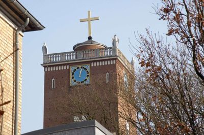 Sct. Johannes Kirke danner lørdag rammen om et kirkestævne, hvor forholdet mellem tro og videnskab bliver sat under lup. FOTO: NILS LUND