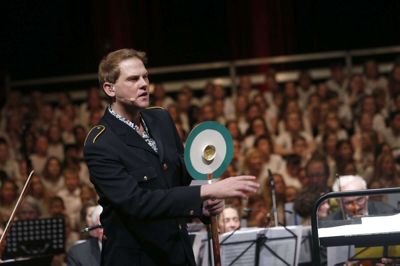 Anders Hornshøj, da han for et par år siden medvirkede ved den årlige Familiejulekoncert i kongrescentret. Foto: Flemming Hansen