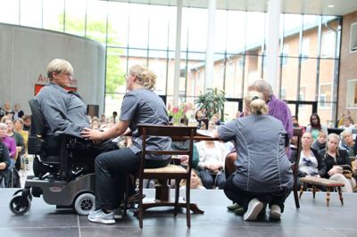 Til regionsfinalen i Sosu Skills var Cecile Volquartz Gejl og Malene Oberg Nørgaard Pedersen de bedste på scenen. Foto: PR-foto