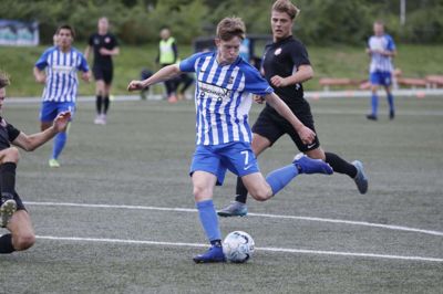 Topscorer Thomas Lauritsen blev matchvinder for Herning Fremad i den spændende hjemmekamp mod OKS. Foto: Henrik Ole Jensen