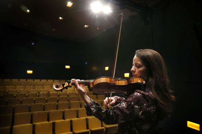 Den nye kammermusikfestival kommer fra start med stor hjælp fra Ana Feitosa fra Ensemble MidtVest som kunstnerisk konsulent.