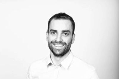 Carsten Haahr Andersen, tidligere student fra Herning Gymnasium, forsvarer afhandling om ulighed i sundhed ved Aarhus Universitet. Foto: Privatfoto