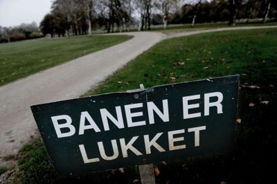 Herning Golfklubs medlemmer går forgæves i disse dage, hvis de vil spille golf. Store dele af banen er oversvømmet. Foto: Henrik Ole Jensen