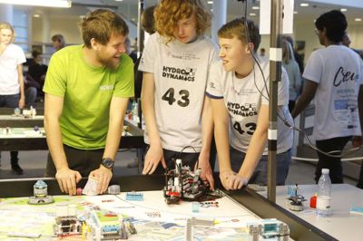 Konstruktion og programmering af en robot, er en af konkurrencerne ved First Lego League. foto: jesper wind