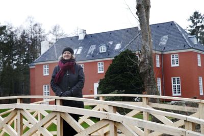 Kirsten Secher Villumsen står som direktør i spidsen for Sinatur Hotel Skarrildhus, som har bygget sin profil meget klart op om et stort hensyn til miljøet. foto: Flemming Hansen