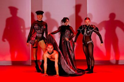 No Sex er en tempofyldt og morsom danseforestilling om identitet. Foto: Søgaardfilm