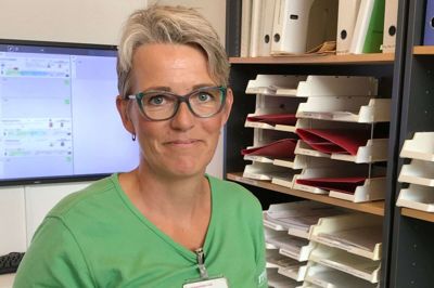 Forskningsansvarlig sygeplejerske Anne Højager Nielsen fra Hospitalsenheden Vest har fået 1,8 millioner kroner til at forske i alvorligt syge patienters synkebesvær. Foto: PR-foto