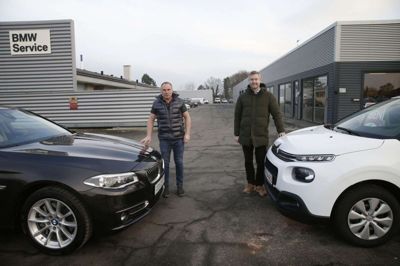 Arne Poulsen, som her er fotograferet i 2019, havde sidste arbejdsdag ved Arne Poulsen Automobiler ved årsskiftet. Foto: Flemming Hansen