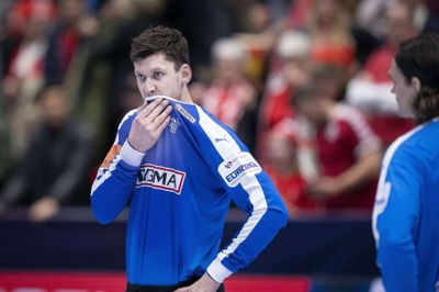 Niklas Landin og resten af det danske landshold må sande, at det blot er blevet til et point i de to første EM-kampe. Foto: Liselotte Sabroe/Ritzau Scanpix