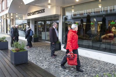 Slagter C.H.P. Gøttsche i Bredgade er lukket. Det har skabt mange reaktioner på Facebook, hvor de fleste ærgrer sig over nyheden. Foto: Tom Laursen