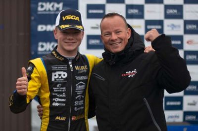 Sebastian Øgaard (t.v.) er nomineret til »Årets Kartingkører«. Foto: Pr-foto