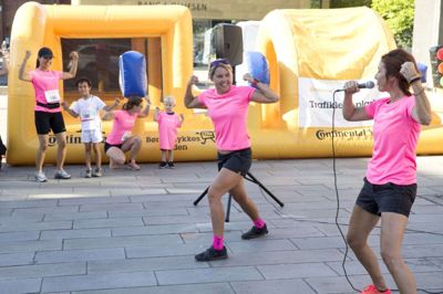 Michelle Vesterby - her fotograferet ved et velgørenhedsarrangement i Herning i 2018 - er lige nu strandet på Club La Santa på Lanzarote. Foto: Tom Laursen