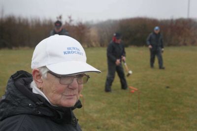Kitty Carlsen har aflyst al spil i Sunds Krocket & Petanque Klub på grund af coronavirus. Det har en gruppe medlemmer ikke respekteret til trods for forbud mod forsamlinger med mere end 10 personer. foto: jan anderschou