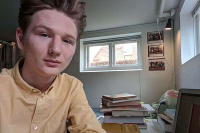 - Vi ved godt, at det her er alvorligt, siger Arent Vihøj-Kvist, der kun mangler at finpudse det sidste på sit studie-retningsprojekt. Foto: Privatfoto