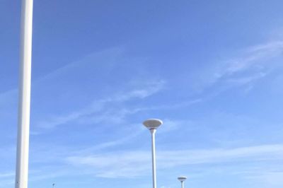 Teslas nye danske Supercharger-station skyder frem i den sydlige del af Ikast tæt ved motorvejstilkørslen. FOTO: JETTE AAES