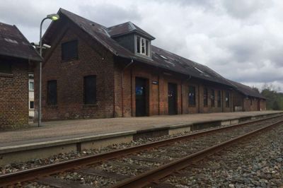 Den gamle station i Troldhede skal have nyt liv, mener en arbejdsgruppe. Foto: Ole Skydt