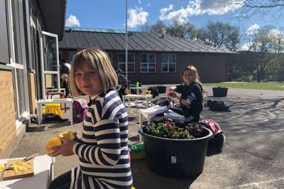 En farverig skole. Foto: Privatfoto