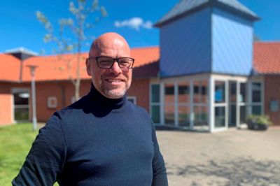 Frank Krogh informerede torsdag eftermiddag forældrene på institutionens intranet om hændelsen med den hjemløse mand, der havde boet ved siden af børnehaven siden i torsdags. Foto: Camilla Norup