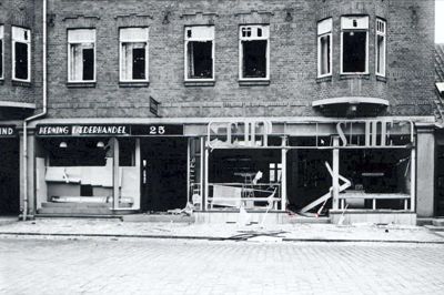 C.H.P. Gøttsches pølsefabrik i Bredgade 25 blev sprængt i luften 27. maj 1944. Årsagen var, at den tyske værnemagt købte pølser i butikken - og den glæde mente modstandsbevægelsen ikke, at tyskerne skulle have. Sabotageaktionen i Herning kan i dag ses på et nyt digitalt kort, der er udgivet af Frihedsmuseet. Foto: Rigsarkivet