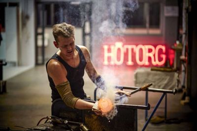 Herningenseren Bjørn Friborg kan opleves på Holmegaard Værk. Foto: Pr-foto
