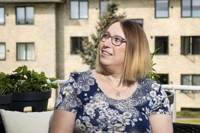 Anita Andersen føler igen, at livet smiler til hende, men hun savner et liv med sine børn, kærlighed og en kæreste. Foto: Martin Ballund