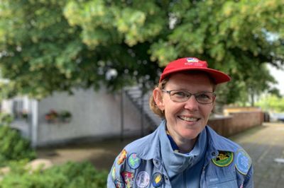 I disse dage er Majbrit Plougmann fra Vind på sommerlejr på Sletten ved Himmelbjerget. En stor del af sit liv bruger hun med »ekstra- familien«, som er FDF’erne. Foto: Camilla Abildgaard Norup
