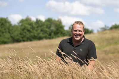 Per Videbæk skal bruge sommeren i Danmark, og så håber han på, at det bliver muligt at rejse syd på til efteråret. Foto: Tom Laursen