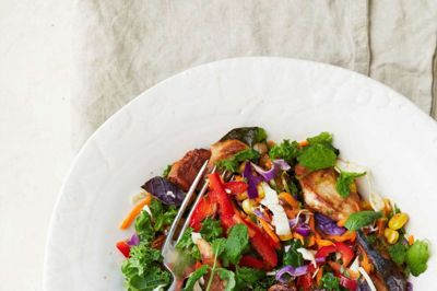 Grov salat med kylling Foto: Winnie Methmann