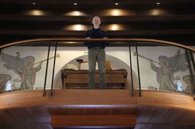 Jesper Thimsen afløser Mads Bille som organist ved Herning Kirke. Foto: Flemming Hansen