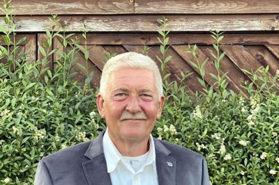 Knud Nielsen.