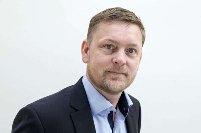 Anders Frederiksen, institutleder på AU Herning, har netop offentliggjort resultaterne af en undersøgelse af virksomheder, som laver faste vurderinger af deres medarbejderes præstationer - også kaldet performance management. Foto: Tom Laursen