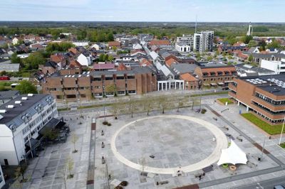 Tre midtby-organisationer har henvendt sig til samtlige byrådsmedlemmer i Ikast-Brande for at understrege vigtigheden af, at der politisk bliver sat handling bag visions-ordene for udvikling af midtbyen i Ikast. Foto: Flemming Hansen