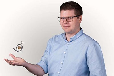 Lasse Kvist kommer forbi RemisenBrande i aften og vil forsøge at tryllebinde sponsorerne. Foto: PR-foto