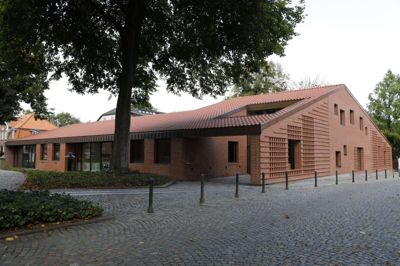 Herning Kirkes Kirkehus vil danne rammen om fem undervisningsaftener, hvor man som deltager kan dykke ned i den kristne tro. Foto: Henrik Ole Jensen