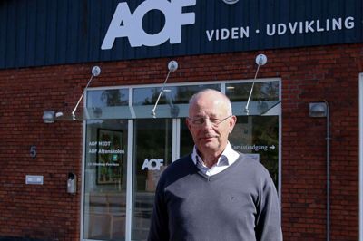- Vi er stolte af at få lov til at være dem, der kan agere fødselshjælpere sammen med ledelserne og medarbejderne, siger Karl Schmidt, der er direktør for AOF Midt. Foto: PR-foto