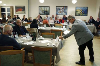 Formand Preben Christensen gennemgik i sin beretning nogle få af de mange sager, som Brande City i sin første levetid har været involveret i. Foto: Flemming Hansen