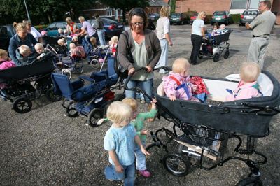 Dagplejen får flere penge næste år i Ringkøbing-Skjern Kommune. Der skal ansættes flere daglejere. Foto: Tom Laursen