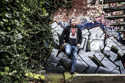 Amir Rehman var midt i tyverne, da han begyndte at arbejde for at få et ungdomshus i Herning. I dag er han 42 år - og Kontrast har rundet de 12. Foto: Tom Laursen