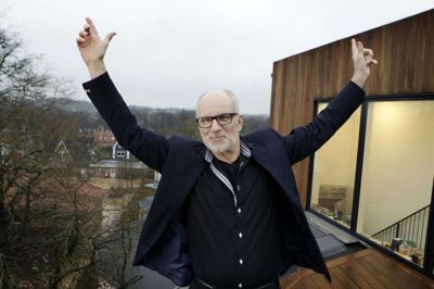 Mogens Sommer Madsen på toppen af den by, som han gennem 27 år har været en markant del af, men nu har den farverige forstander holdt sin sidste beretning. Foto: Flemming Hansen