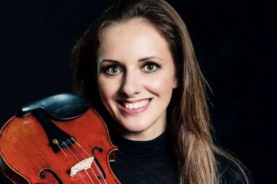 Den tjekkiskfødte violinist Lada Fedorova møder Kristian Marius Andersen. Foto: Pr-foto