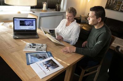 Dorthe og Carl Martin Middelhede er begejstrede over den udvikling, deres søn har gennemgået på kort tid. Her ses de for to år siden. Foto: Tom Laursen